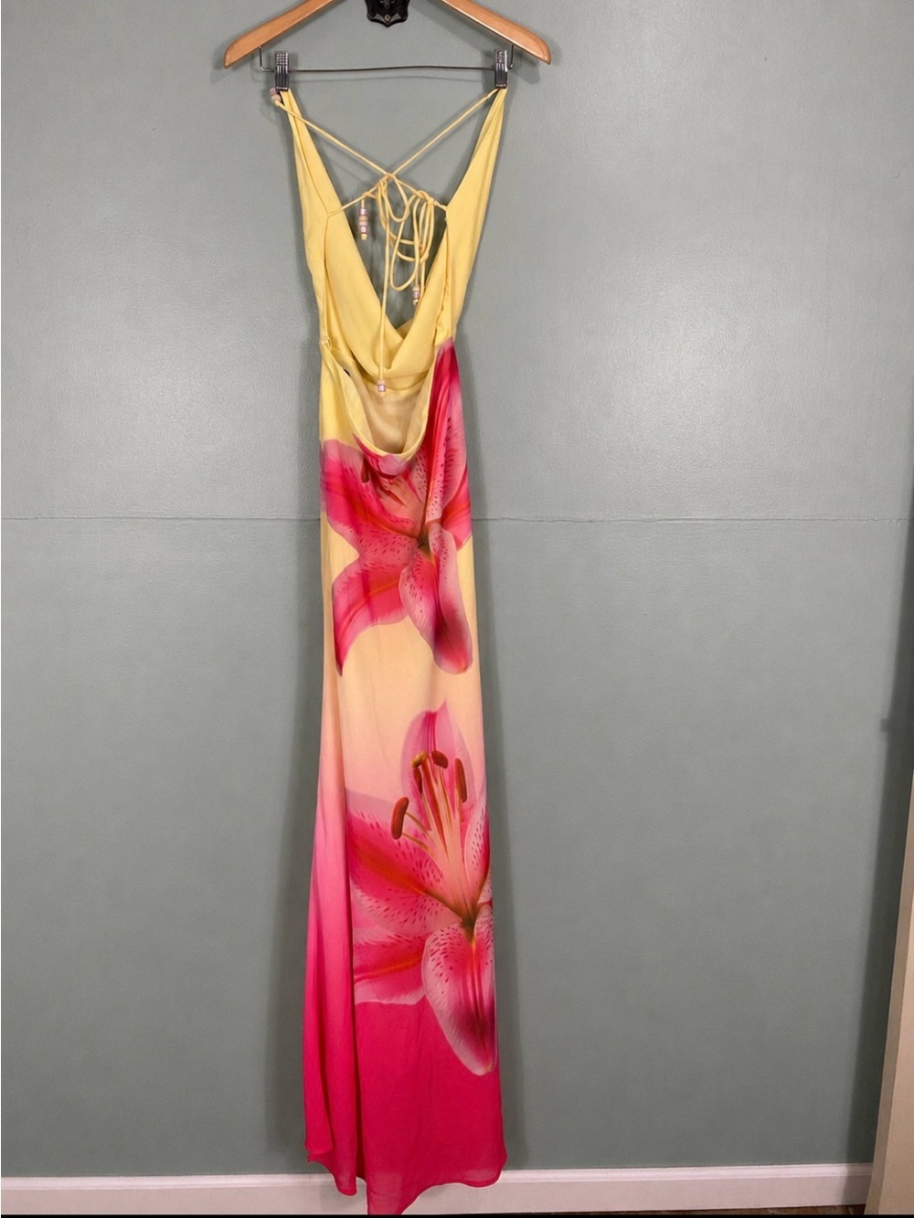 Runaway The Label Juliana Cowl High Slit Maxi Dress Small Floral Embellished - Picture 5 of 11